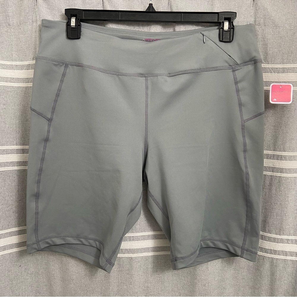 NWT ATTIVO / Performance Activewear Gray Bike Shorts Size XL